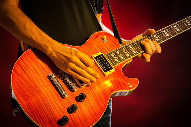 ギターソロ初心者の練習方法4つのポイントを徹底解説