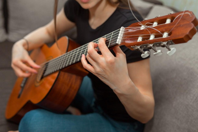 クラシックギターの初心者向け練習方法をわかりやすく解説